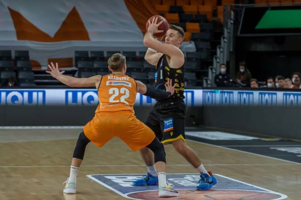 顶尖球员不 顶尖球员不