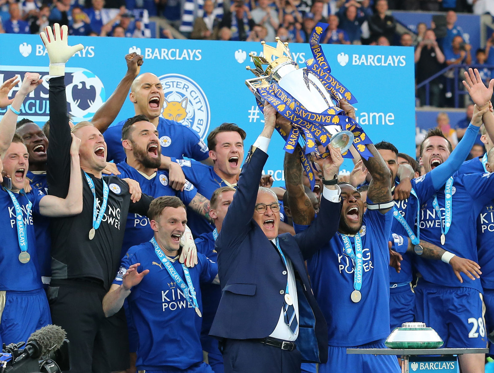 队在整体身 队在整体身